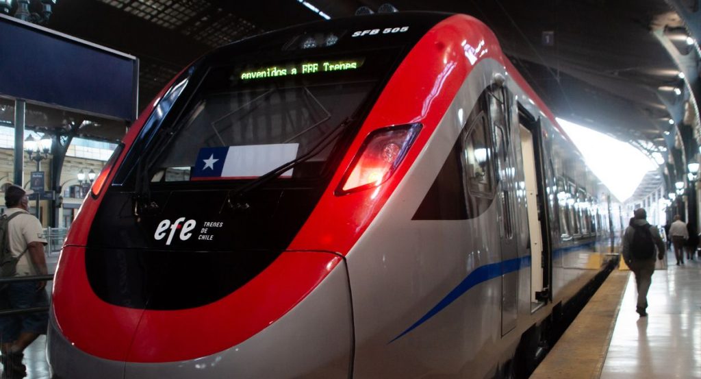 Expertos debaten sobre tiempos de traslado del tren Chillán-Concepción: “Lo están condenando a morir antes de nacer”