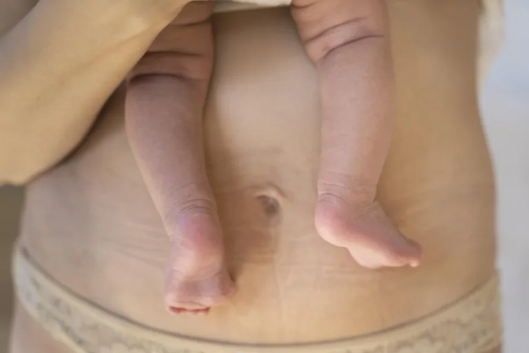 Puerperio madre bebé embarazo