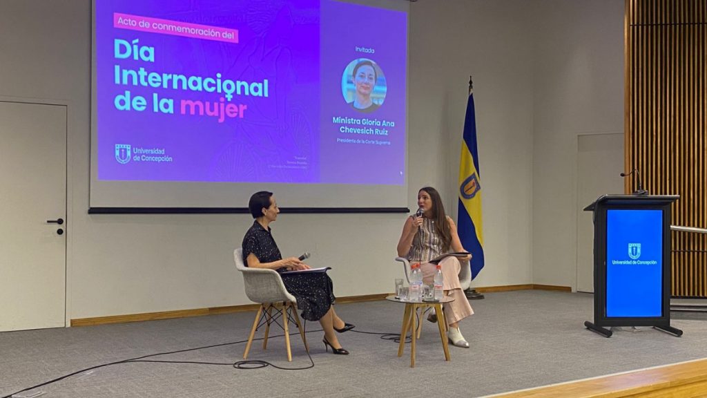 Día de la Mujer: presidenta de la Corte Suprema aborda en la UdeC los avances de género en el Poder Judicial