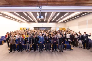 Talento y compromiso: 89 estudiantes reciben becas UdeC por su excelencia académica, artística y deportiva