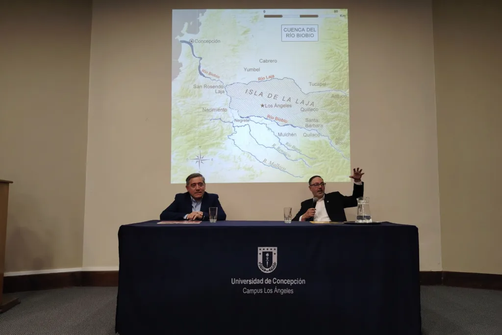 Con entrega de ejemplares se realizó el lanzamiento del libro “Cartografía histórica de la Isla de la Laja”