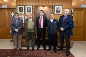 Sindicatos y autoridades universitarias instalan mesa de diálogo permanente con foco en la comunidad funcionaria