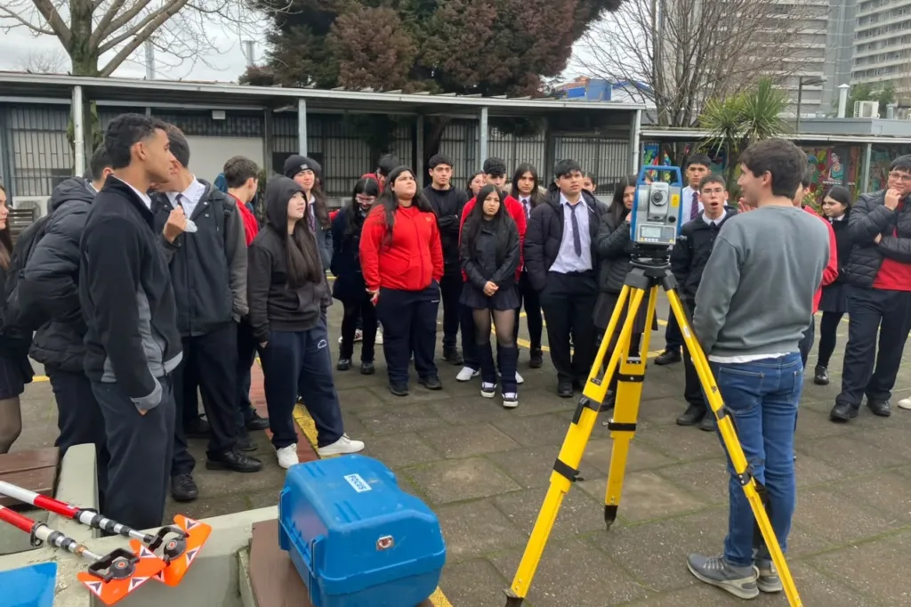 “Un día de Geomática” acercó a estudiantes de enseñanza media a las múltiples áreas de la disciplina