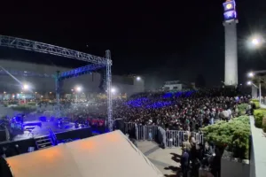 «Bienvenida mechona» regresa al Foro con un amplio despliegue de organización y seguridad