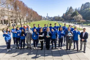 Estudiantes que representaron a Chile en  Lima 2026 reciben reconocimiento por su destacada participación internacional