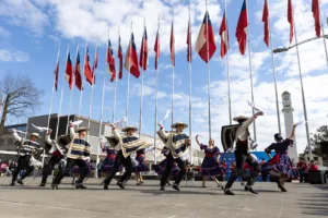 Tradicional Esquinazo UdeC llenó de alegría y folclor la celebración de Fiestas Patrias