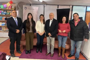 Cátedra Gonzalo Rojas abordó la poesía regional en su duodécima tertulia