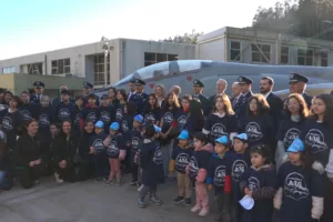 Universidad de Concepción recibe aeronave A-36 de la Fach para la formación de futuros ingenieros aeroespaciales