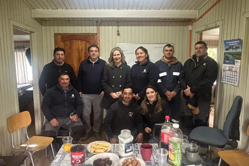 Rectora UdeC conoce en terreno el trabajo y los desafíos de la Estación Experimental Marcelo Tima Péndola