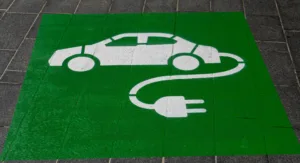 Políticas integradas serían clave para impulsar electromovilidad en Chile