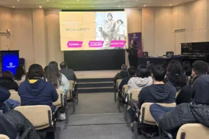 Seminario en el Campus Los Ángeles aborda el consumo de drogas y alcohol desde una mirada interdisciplinaria