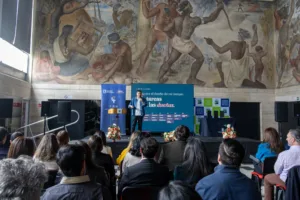 Iniciativa +40xIA impulsa la formación en inteligencia artificial de personas mayores de 40 años