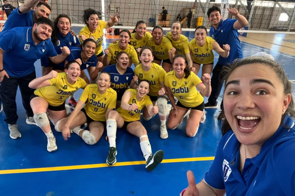 ¡Sensacionales!: Vóleibol femenino derrotó a las campeonas defensoras en el set de oro
