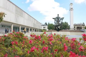 UdeC y Enel firman acuerdo de Energía “Cliente Libre”
