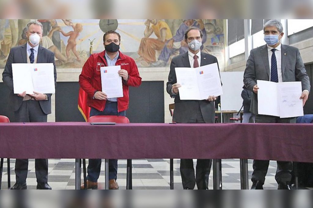 UdeC y UCSC firman convenio para cambiar rostro del Sename en el Biobío