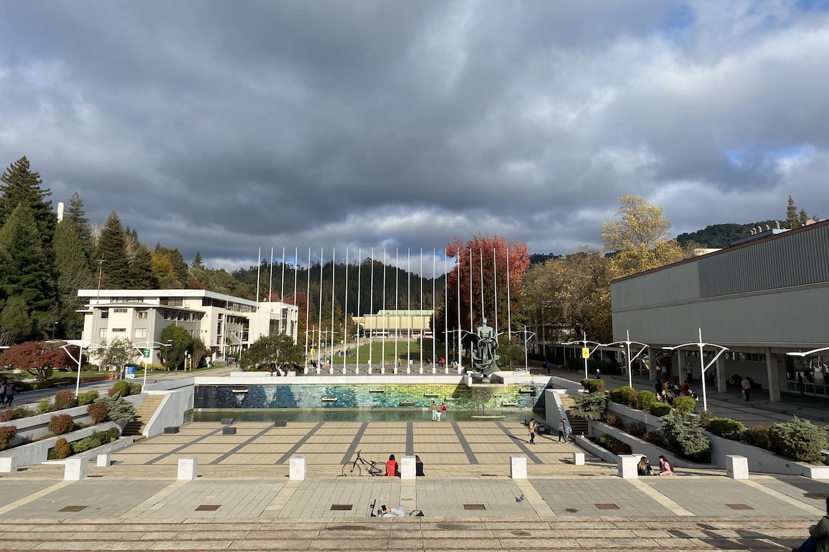 UdeC celebra su patrimonio y releva el rol de las mujeres que han ayudado a  construirlo - Noticias UdeC