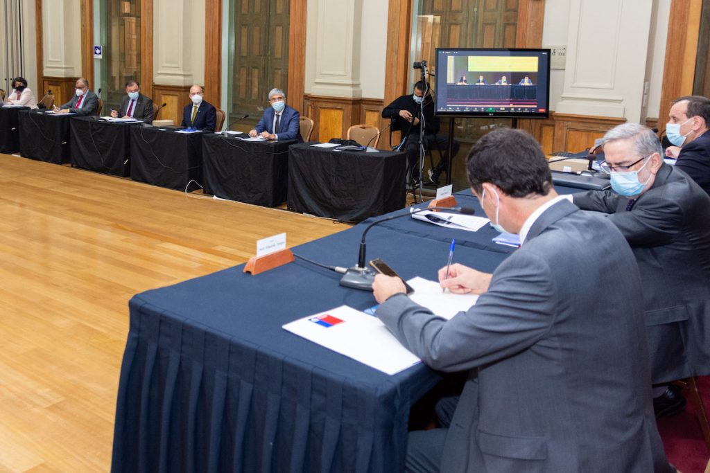 Consejo de Rectores sesionó presencialmente y revisó situación de aranceles regulados