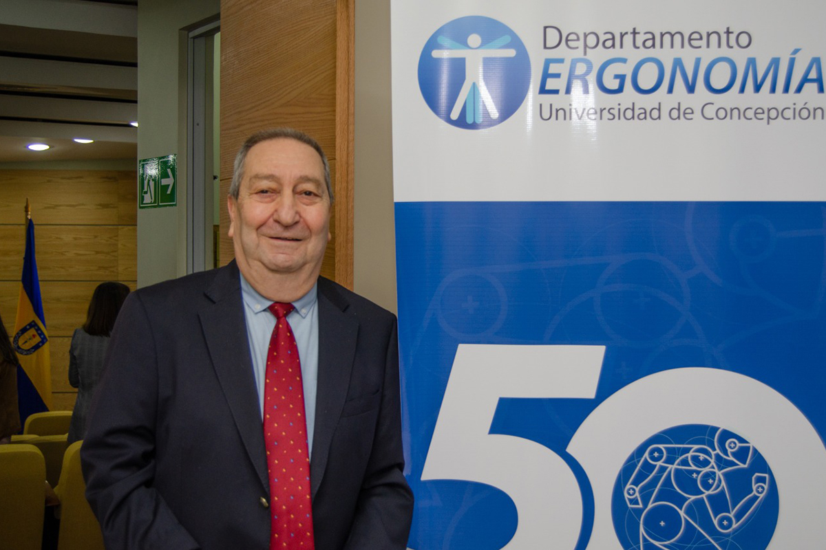 Dr. Elías Apud es nombrado Profesor Emérito de la Universidad de