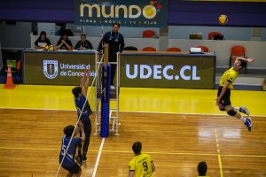 Victoria UdeC incluida: Comenzó el CNU de Vóleibol Masculino en la Casa del Deporte