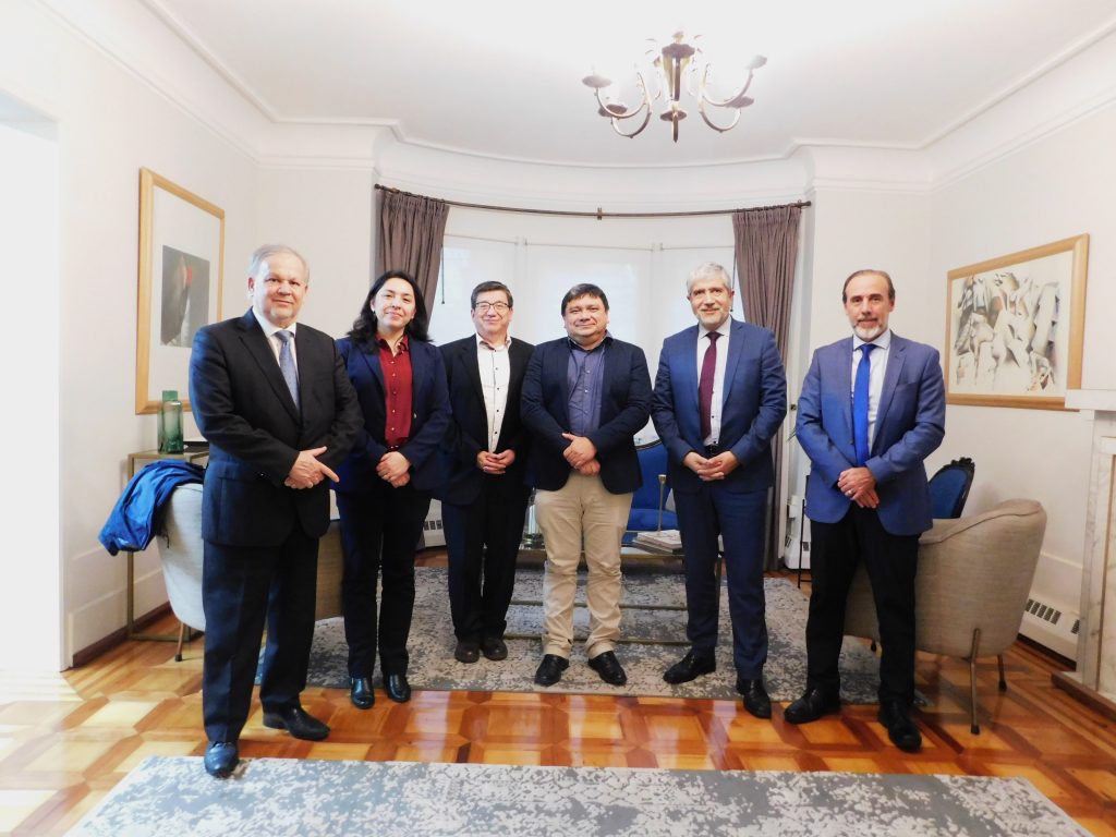 Rector UdeC se reúne con comitiva del Estado de Ceará en el marco de su visita a Chile