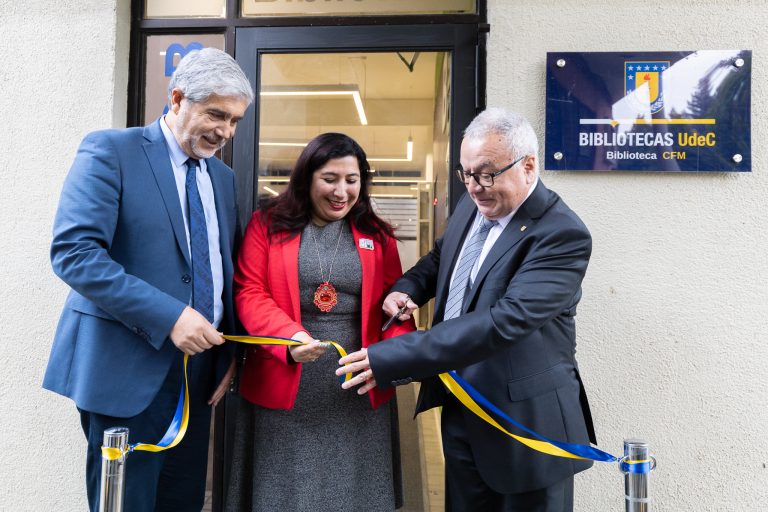 UdeC inaugura nueva biblioteca en la Facultad de Ciencias Físicas y Matemáticas