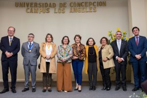 Ceremonia del 105 aniversario UdeC reconoció historia y compromiso de integrantes del Campus Los Ángeles