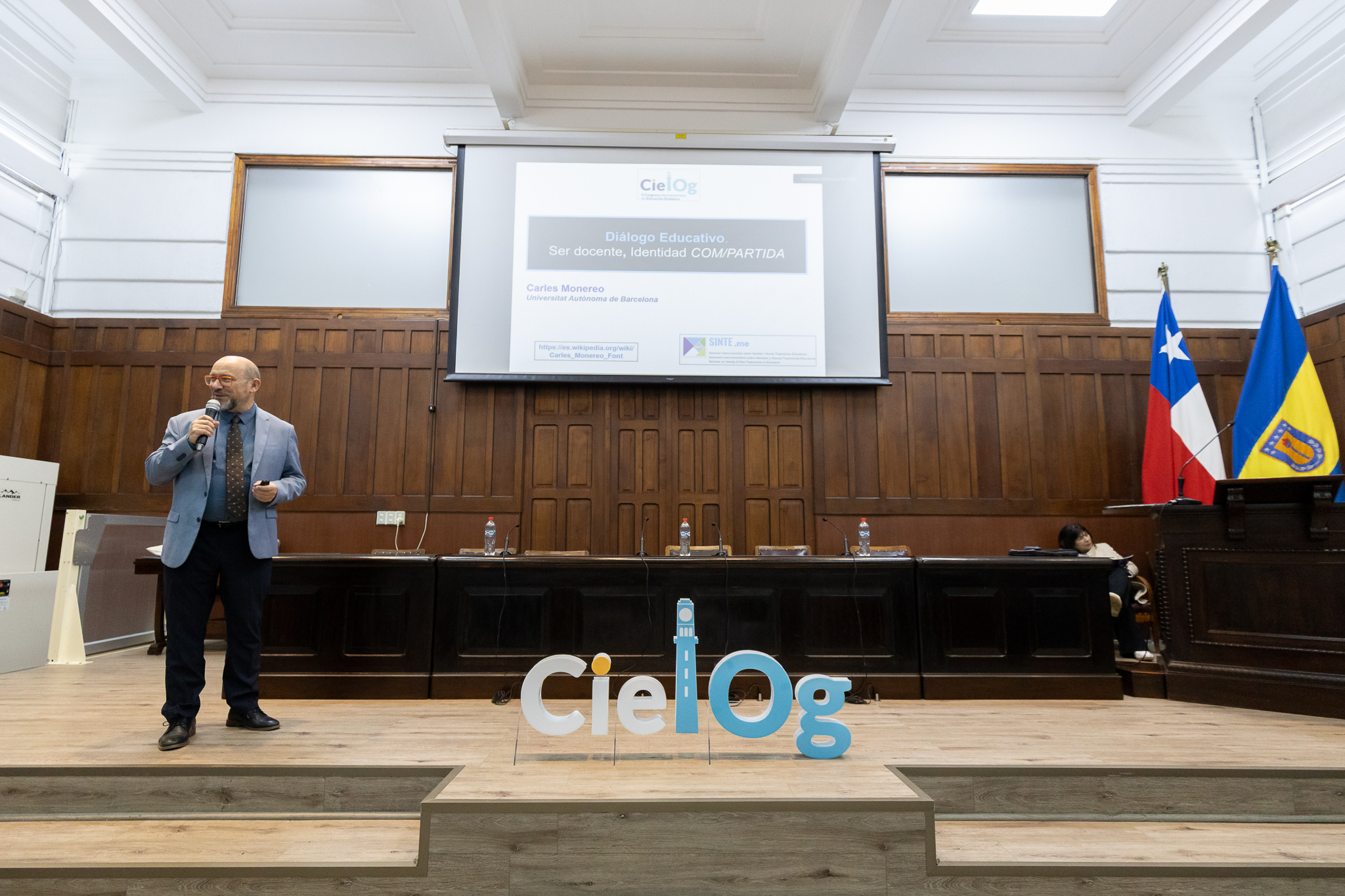 Diálogo, aprendizaje y desafíos: UdeC acoge 2º Congreso Iberoamericano de  Educación Dialógica CieLog 2025 - Noticias UdeC