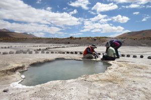 Ciencia para la sustentabilidad: proyecto Anillo SALARES estudiará la evolución del litio en los salares andinos y su impacto ecosistémico