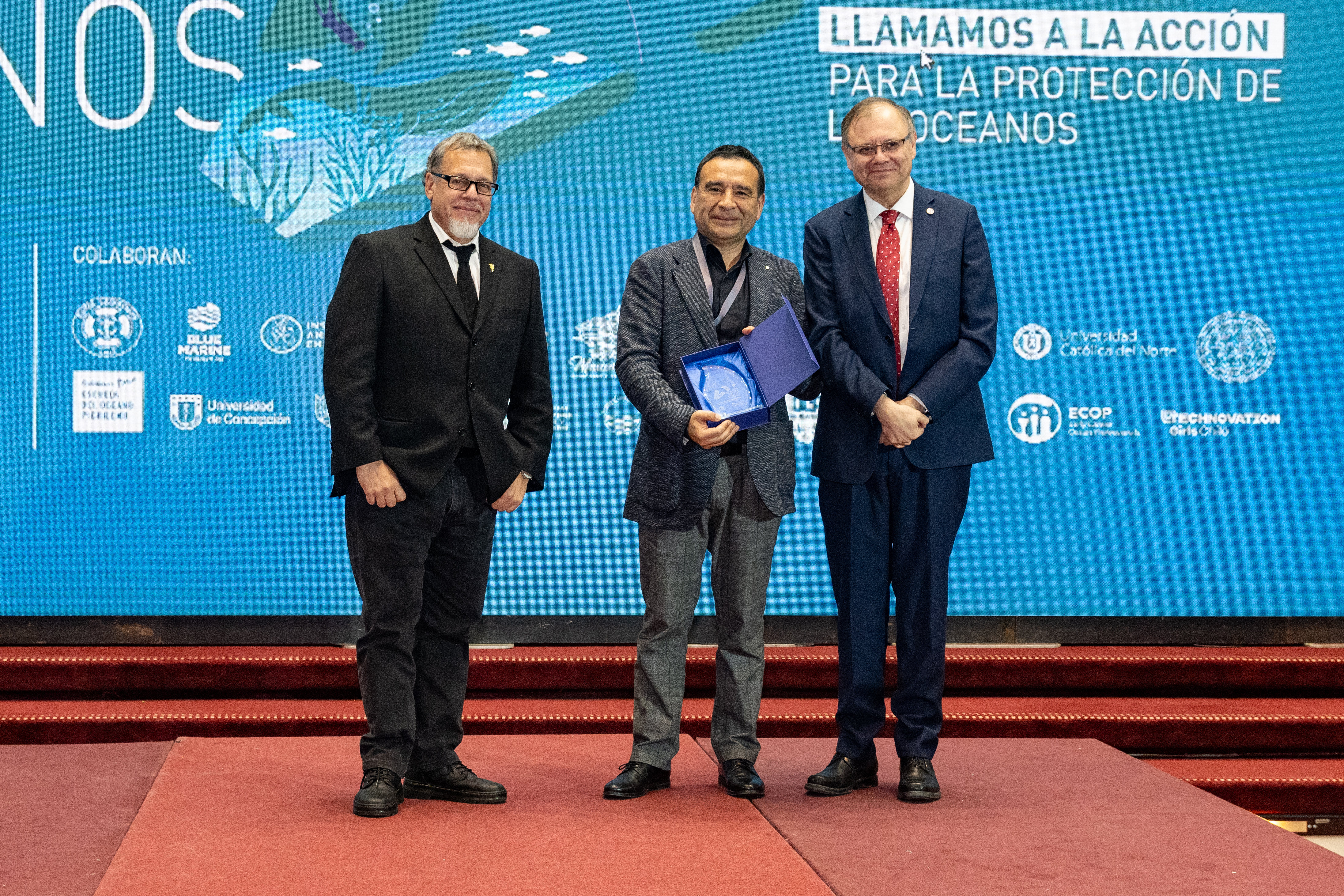 El Director del Instituto Océanos UdeC, Dr. Osvaldo Ulloa, participó en actividad por el Día Mundial de los Océanos 2025, que se desarrolló en el Congreso Nacional. Crédito: Claudio Concha Avello.