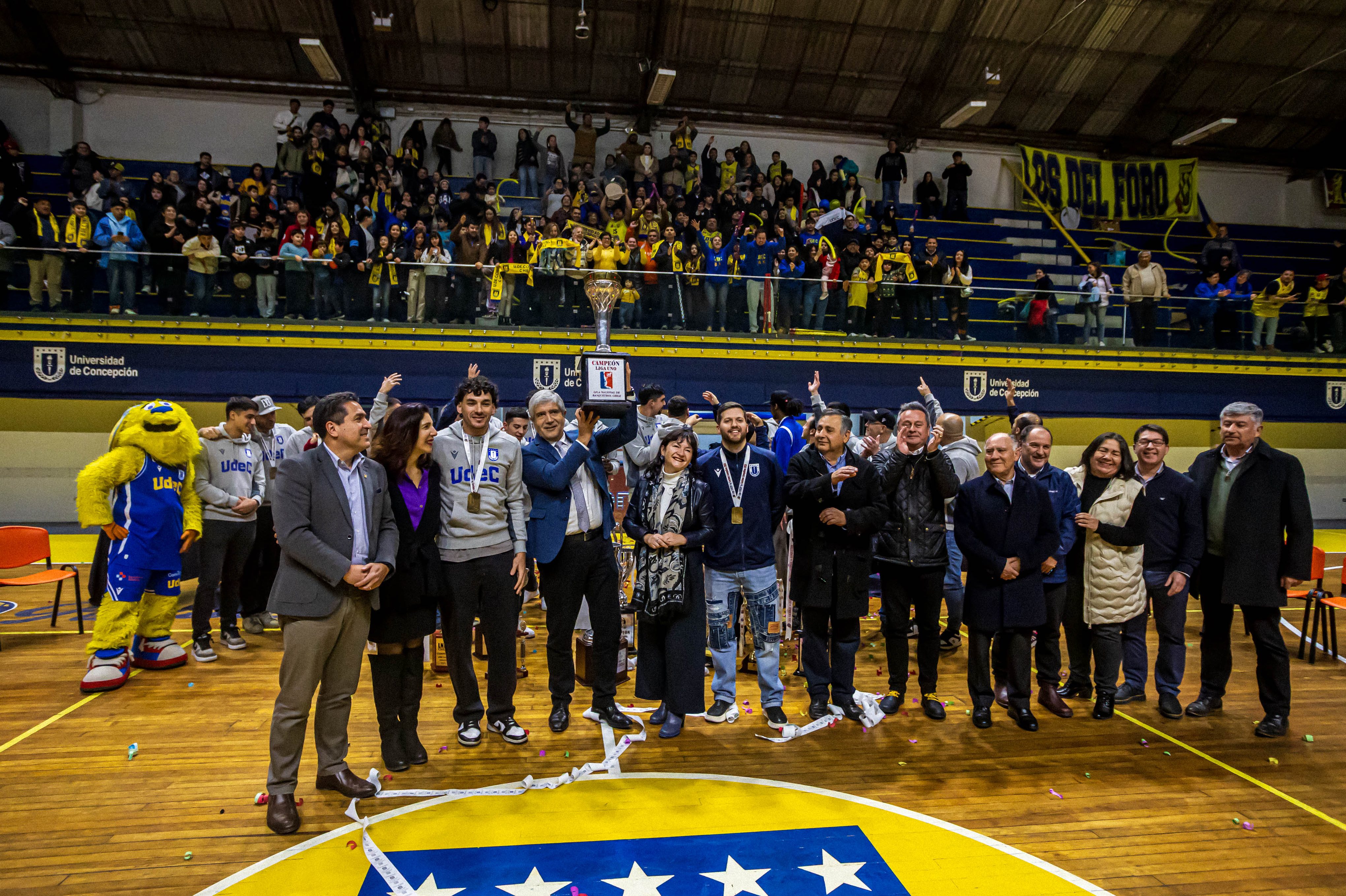 El campeón celebra en casa: Básquetbol masculino UdeC festeja con su afición su nuevo título