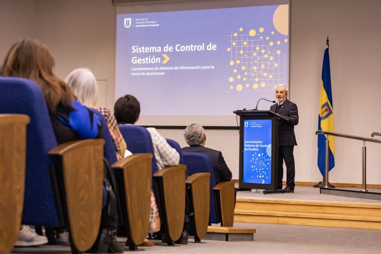 El Director de Desarrollo Estratégico presentó el Sistema de Gestión de Control UdeC