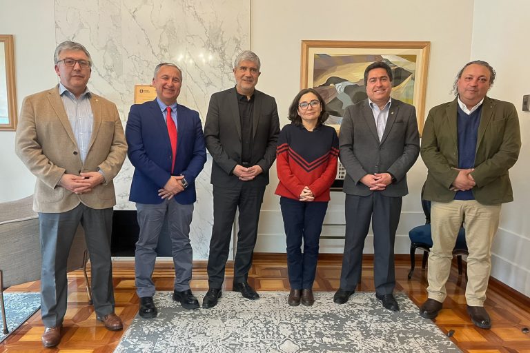 Atoridades de la UdeC y la UACH firmarán un convenio marco de colaboración.