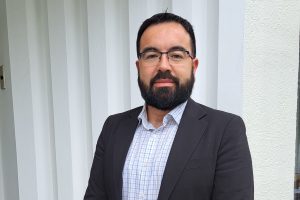 Director de Vinculación Social VRIM es reconocido entre los 50 líderes del desarrollo de talento en Chile