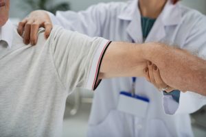 Día Mundial contra el Dolor: especialistas destacan la importancia de un abordaje integral y empático