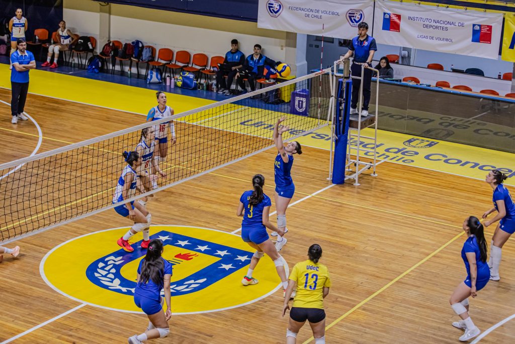 Vóleibol femenino UdeC