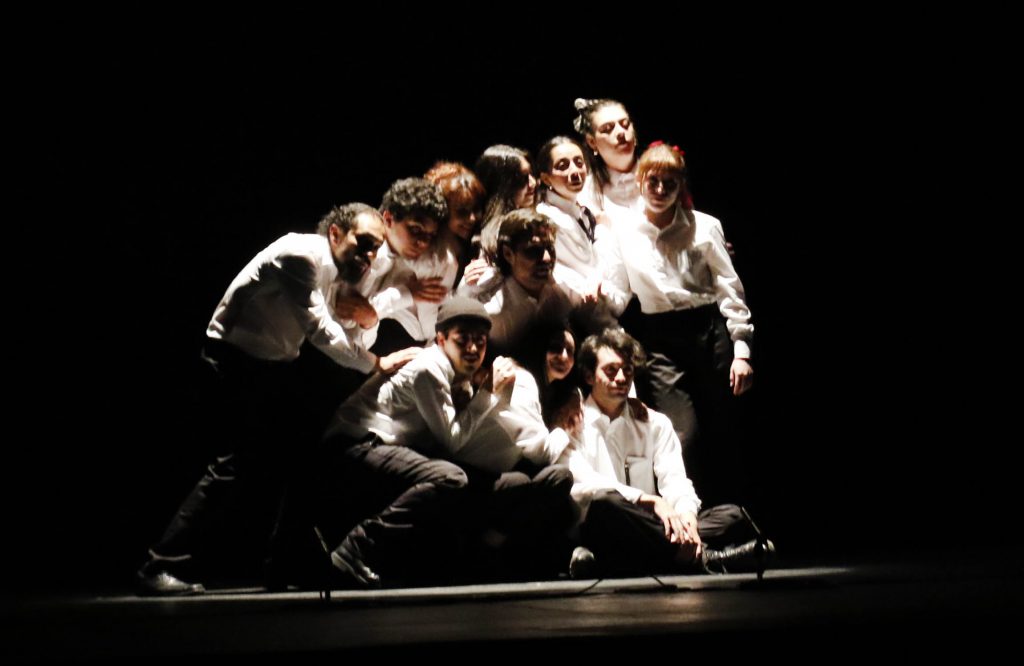 Estudiantes de Teatro UdeC.