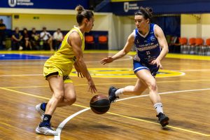 Básquetbol femenino UdeC clasificó al Final Four tras derrotar a CEB Puerto Montt Básquetbol femenino UdeC clasificó al Final Four tras derrotar a CEB Puerto Montt