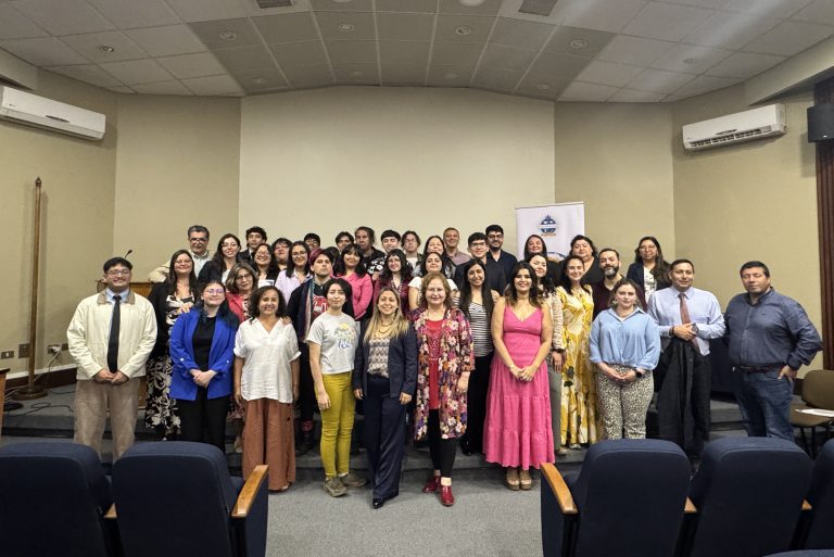 Proyecto VRIMLAB 2553 de la UdeC fortaleció la identidad profesional de docentes de inglés