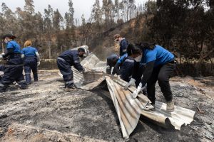 Universidad de Concepción articula amplio despliegue solidario en comunidades afectadas por incendios en Biobío y Ñuble Universidad de Concepción articula amplio despliegue solidario en comunidades afectadas por incendios en Biobío y Ñuble