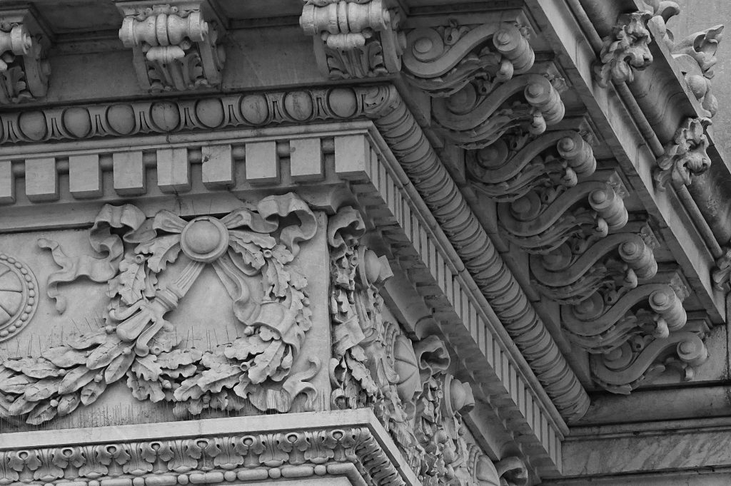 “Fragmentos urbanos”, exposición de la artista visual Macarena Urrutia