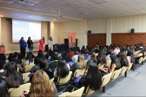 Estudiantes de primer año del Campus Los Ángeles participaron en jornadas de inducción organizadas por el CADE UdeC