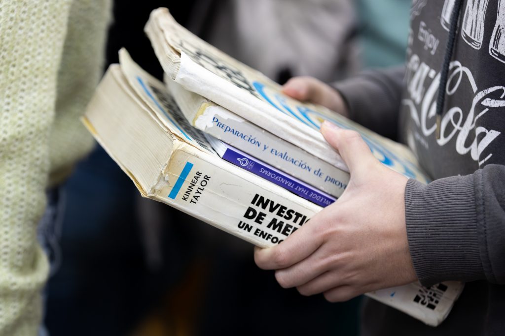 Libros de estudio.
