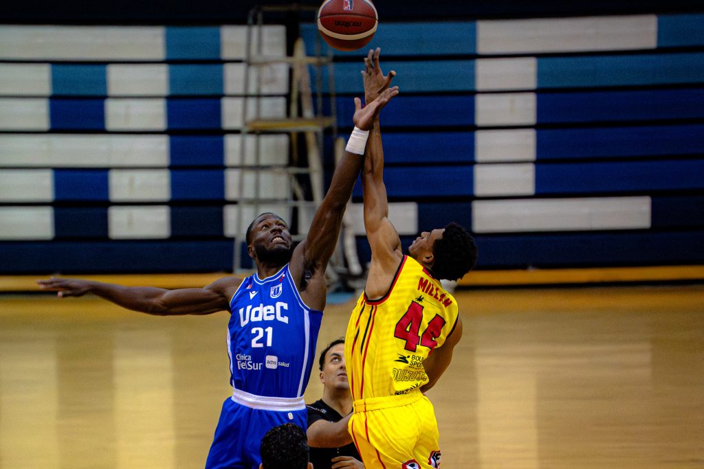 Básquet UdeC suma sexta victoria y lidera la la Conferencia Centro de la LNB